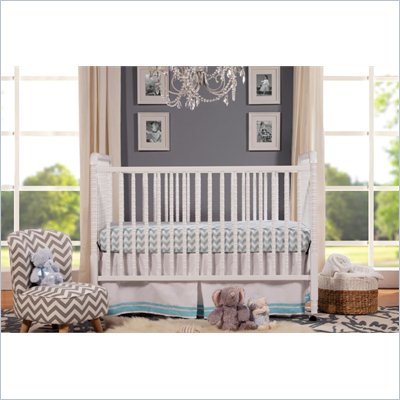 DaVinci Jenny Lind 3-in-1 Stationary Convertible Mobile Wood Crib in White