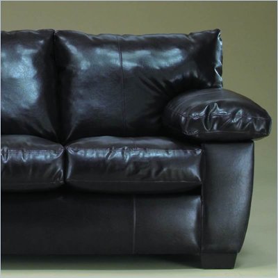 Simmons Upholstery Dreamhide Chair in Wine