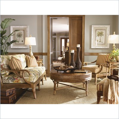 Tommy Bahama Home Beach House Oyster Cove Round Cocktail Table in Golden Umber