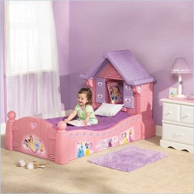 Princess  Furniture on Available   Little Tikes Disney Princess Toddler Bed In Pink   617553