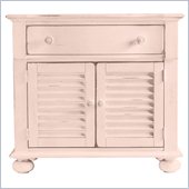 Stanley Furniture Coastal Living Cottage Summerhouse Bachelors Chest in Conch
