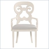 Stanley Furniture Coastal Living Cottage Wayfarer Arm Chair in Sand Dollar