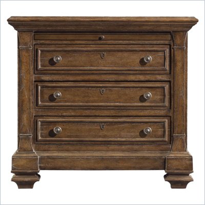 Stanley Furniture European Farmhouse Bachelor's Chest in Blond