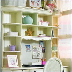Lea Emma's Treasures Large Hutch