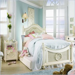 Lea Emma's Treasures Kids Wood Poster Bed 3 Piece Bedroom Set in Vintage White