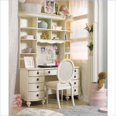 Lea Emmas Treasure Student Desk Package