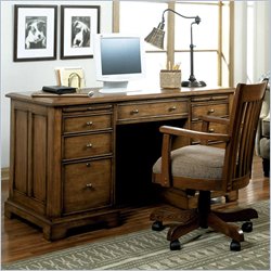 Riverside Furniture Woodland's Oak 56 Inch Flat Top Desk