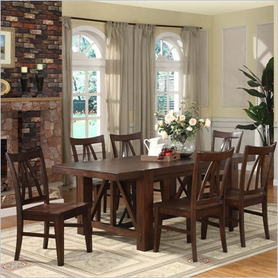 Riverside Furniture Castlewood Dining Table in Warm Tobacco