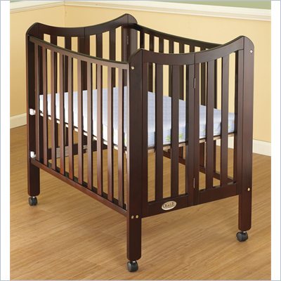 Orbelle Tian Two Level Portable Crib in Cherry
