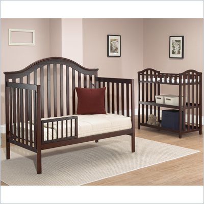 Sb2 by Sorelle Lynn 4-in-1 Convertible Crib with Mini Rail in Merlot