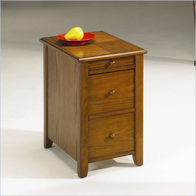 Hammary Chairsides Edwards End Table in Oak