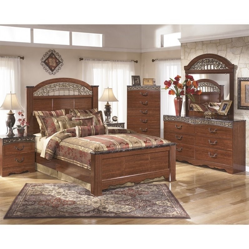 UPC 688168833106 product image for Ashley Fairbrooks Estates 6 Piece Queen Panel Bedroom Set in Brown | upcitemdb.com