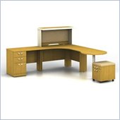 Bush Quantum Right L-Shaped Desk with Hutch in Modern Cherry