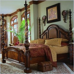Pulaski Casa Cristina Wood Poster Bed in La Habana 3 Piece Bedroom Set