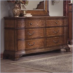Pulaski Solana 6 Drawer Double Dresser