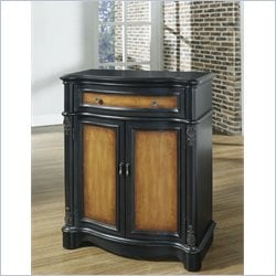 Pulaski Accents Accent Chest in Town & Country Finish