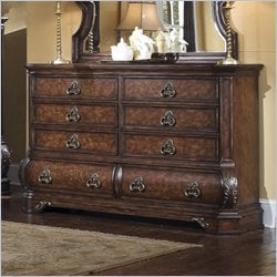 Pulaski Wellington Manor 8 Drawer Double Dresser in Cherry
