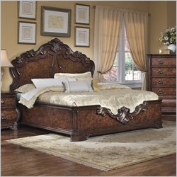 Pulaski Wellington Manor Panel Bed in Cherry