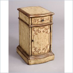 Pulaski Accents Chairside Table in Versailles Finish