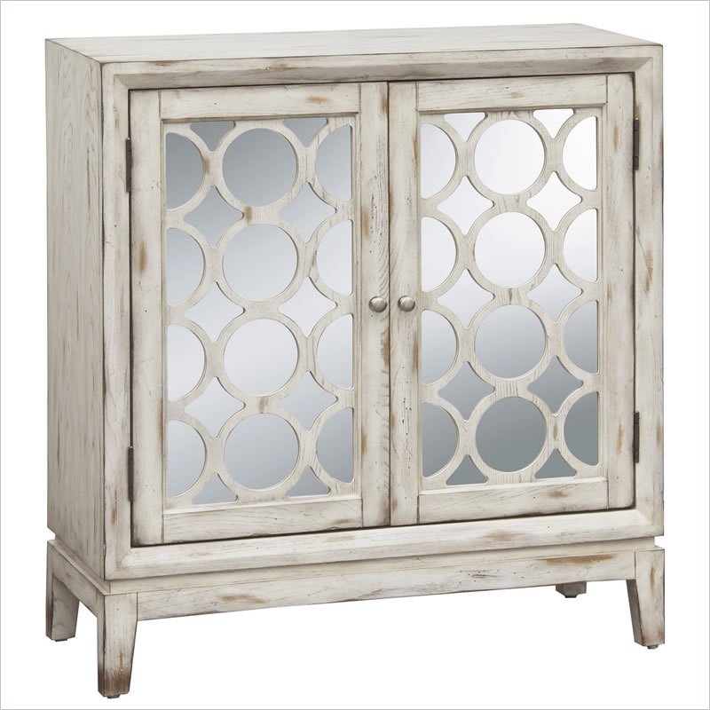 Pulaski Accents Timeless Classics Hall Chest in Quinn