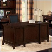 Wynwood Kennett Square Executive Desk