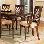 Wynwood Windsor Manor Arm Chair in Antique Cherry