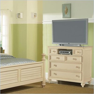 Wynwood Hadley Pointe Media Chest in Antique Parchment