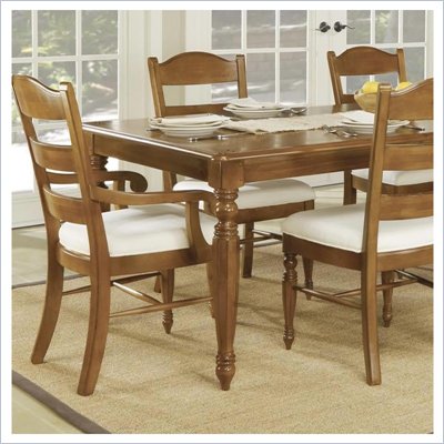 Wynwood Hadley Pointe Arm Chair in Honey Pine