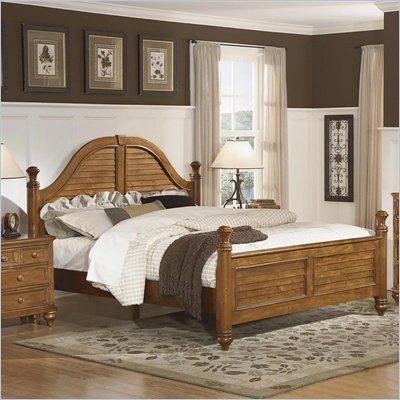 Wynwood Hadley Pointe Queen Poster Bed in Honey Pine