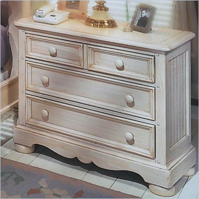 Wynwood Hampton Cove Bedside Commode