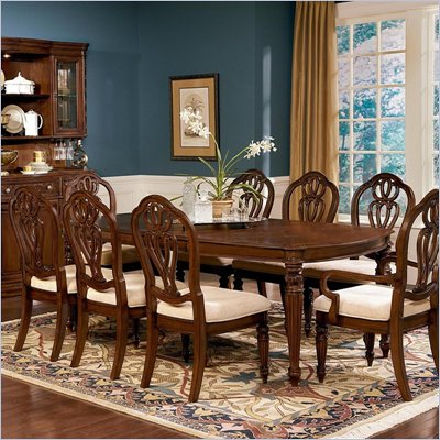 Wynwood Terrassa Dining Table in Chestnut Cherry
