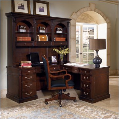 Wynwood Wellington L-Shaped Desk in Garnet Cherry Finish