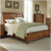 Broyhill Hayden Place Sleigh Bed in Warm Golden Oak