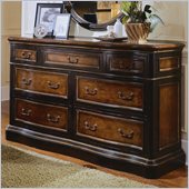 Hooker Furniture Preston Ridge 7 Drawer Double Dresser