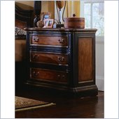 Hooker Furniture Preston Ridge Bachelor Chest  in Cherry/Mahogany
