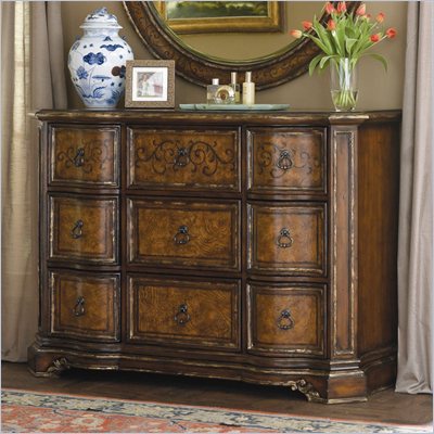 Hooker Furniture Beladora Mule Chest in Caramel Finish