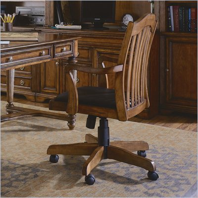 Hooker Furniture Brookhaven Tilt Swivel Chair in Medium Clear Cherry