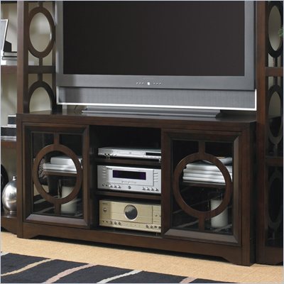 Hooker Furniture Kinsey 60" Entertainment TV Console in Walnut