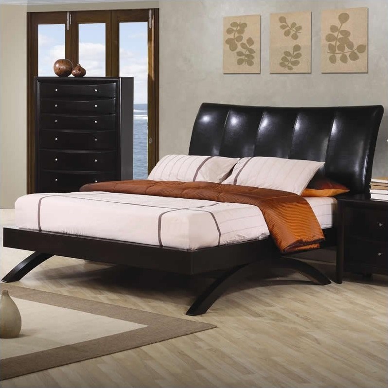 Coaster Phoenix Queen Leather Upholstered Bed in Brown and Cappuccino