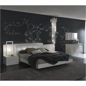 Rossetto Nightfly Bed with Night Stands 5 Piece Bedroom Set in White