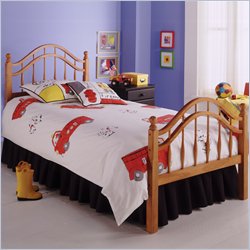 Fashion Bed Group Springhill Kid's Twin Poster Bed in Honey Maple Finish by Fashion Bed