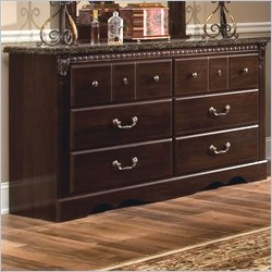 Cymax Stores Dressers