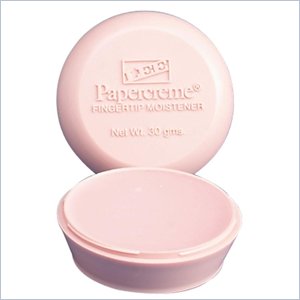 LEE Papercreme Fingertip Moistener