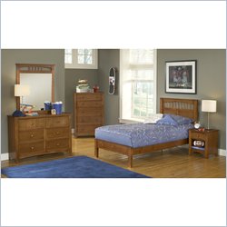 Hillsdale Taylor Falls Wood Low Profile Panel Bed 4 Piece Bedroom Set in Pine Finish