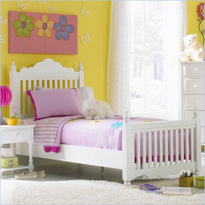 Hillsdale Lauren Poster Bed in Pure White Finish