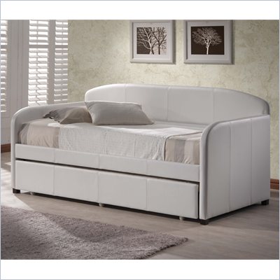 Hillsdale Springfield Daybed in White Faux Leather