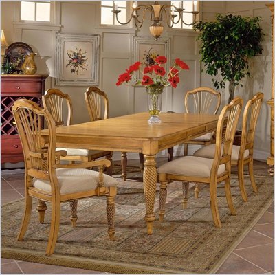 Hillsdale Wilshire 5 Piece Rectangular Dining Table Set in Antique Pine Finish