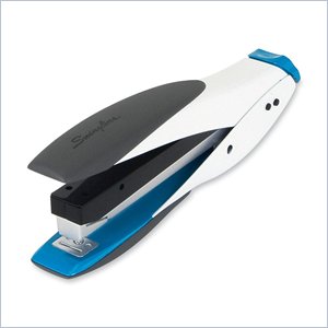 Swingline Full-strip Desktop Stapler