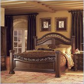 Wynwood Granada California King Mansion Bed in Cordillera Pine Finish