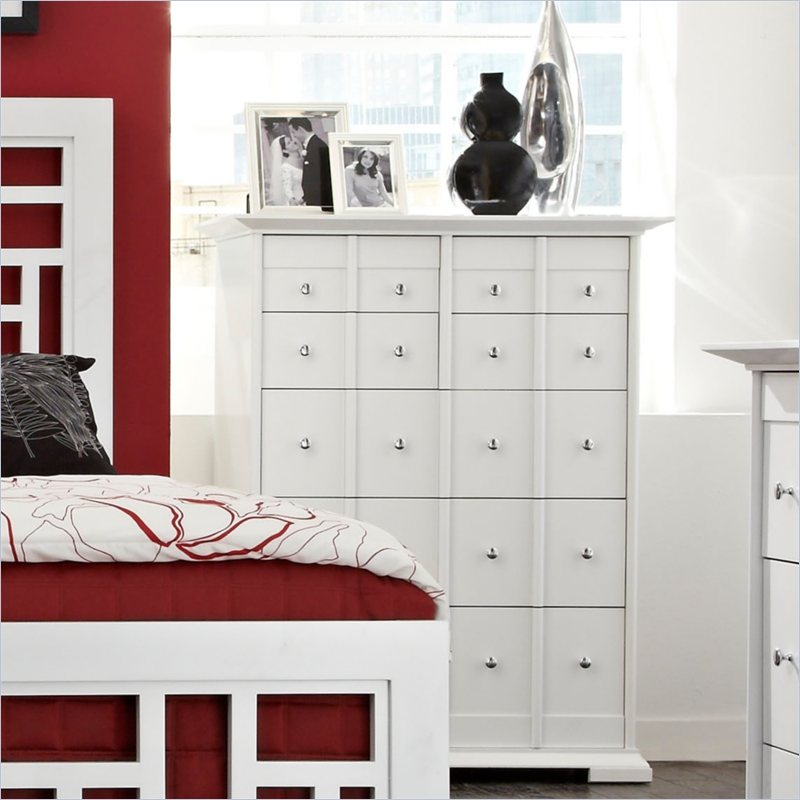 Perspectives Artic White 7 Drawer Chest